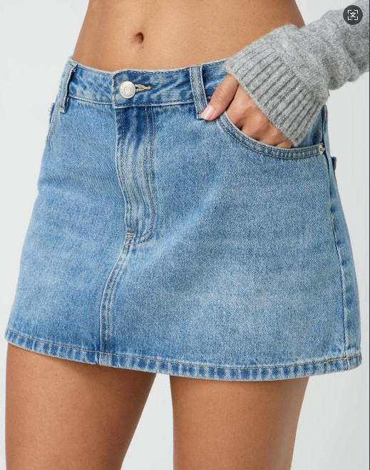 ✨ Minimalist All-Match Y2K Denim Mini Skirt ✨