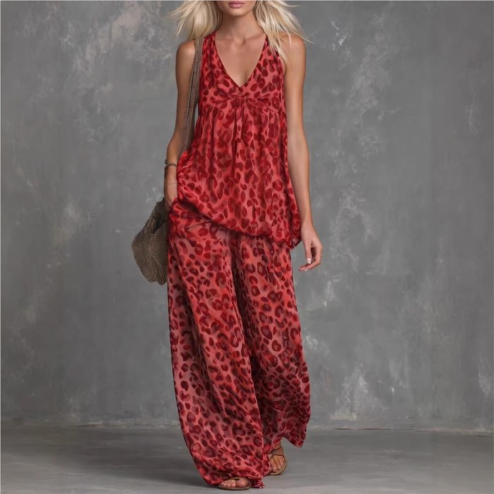 ✨ Leopard Print V-Neck Vest & Chiffon Pants Two-Piece Set ✨