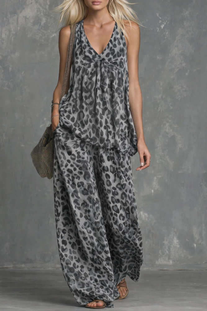 ✨ Leopard Print V-Neck Vest & Chiffon Pants Two-Piece Set ✨