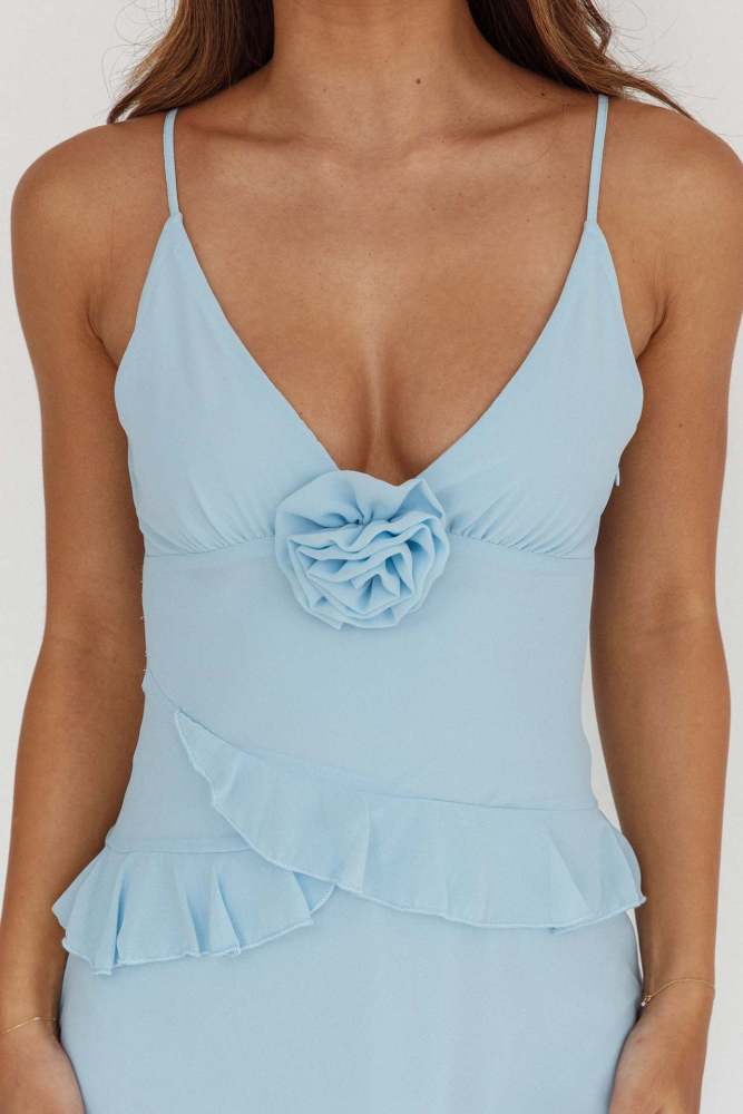 ✨Beach & Birthday V-Neck Chest Wrapped Hollow Suspender Long Dress🎂