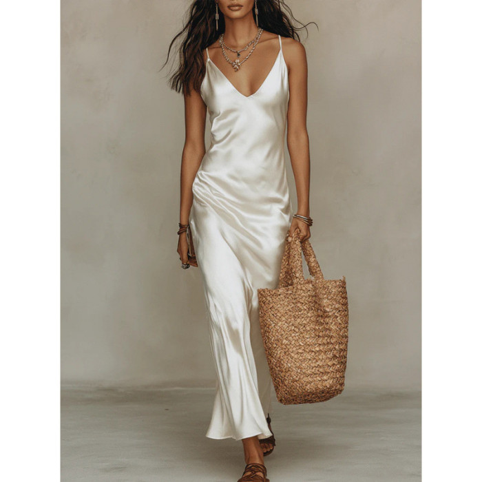 ✨Party & Banquet Deep V Neck Spaghetti Strap Satin Bodycon Long Dress🌙