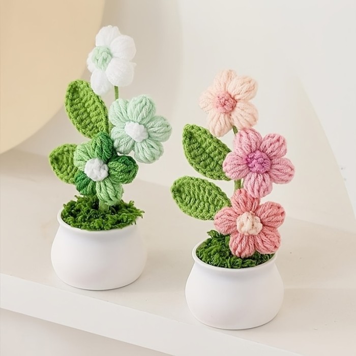 Hand-crocheted Artificial Flowers, Three-dimensional Potted Plant-style Finished Knitted Simulated Flowers, Bouquet Gifts for Valentine's Day, Thanksgiving, Mother's Day, and Graduation Season