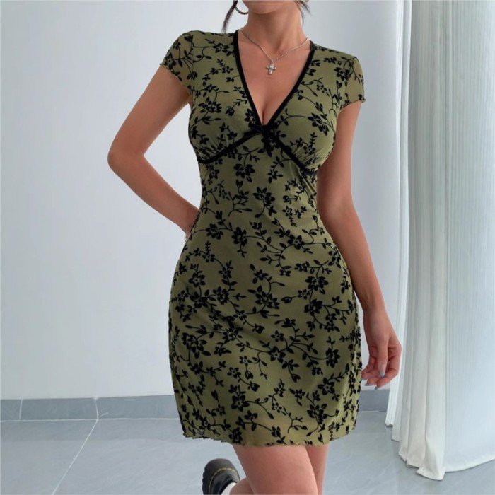 ✨Commute & Party Green Boho Floral Deep V Neck Bow Short Dress💚