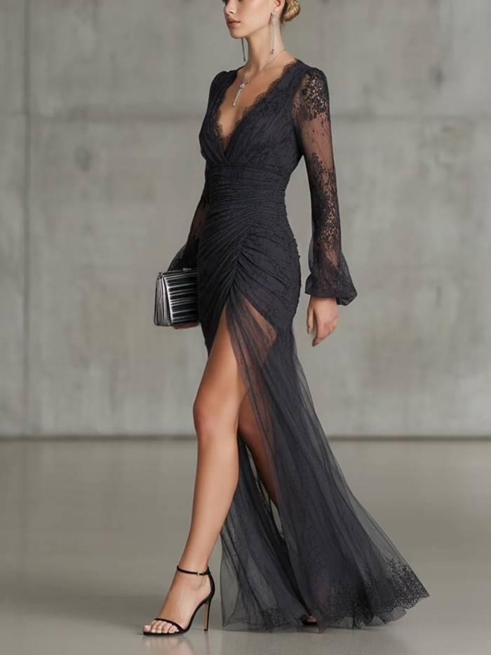 ✨A Line Mermaid Lace Evening Dress for Banquet & Party | Long Sleeve V Neck Black Formal Gown🌿
