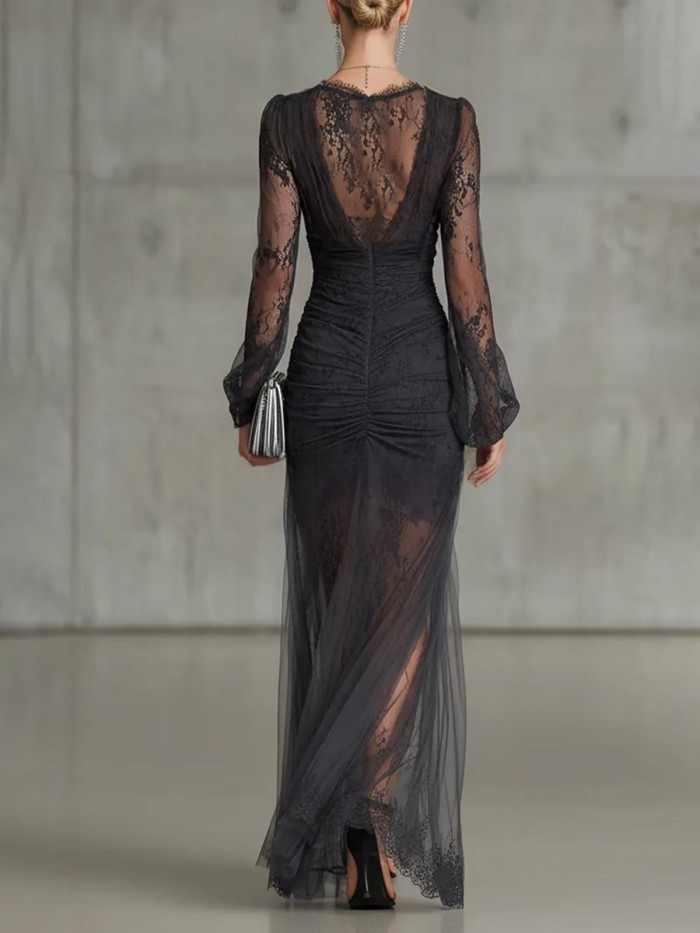 ✨A Line Mermaid Lace Evening Dress for Banquet & Party | Long Sleeve V Neck Black Formal Gown🌿
