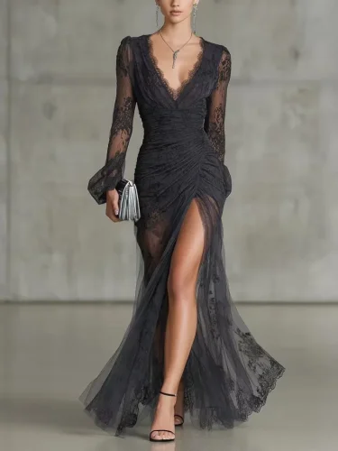 ✨A Line Mermaid Lace Evening Dress for Banquet & Party | Long Sleeve V Neck Black Formal Gown🌿