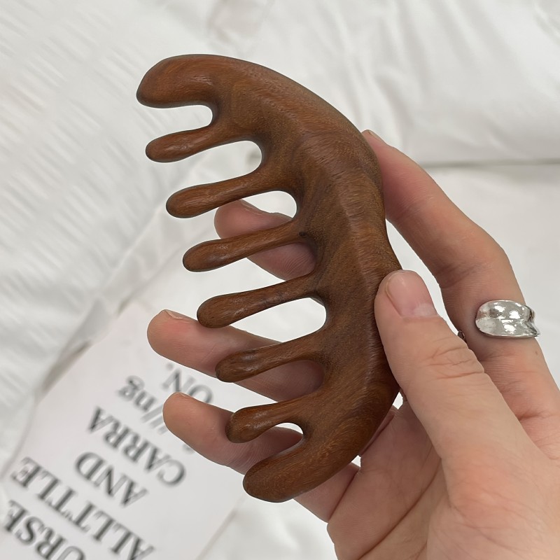 Natural Sandalwood Wide Tooth Massage Comb Anti Static Gua Sha Comb For All Hair Types
