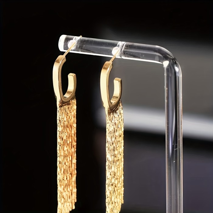Geometric G Tassel Earrings for Daily Commute and Weekend Brunches