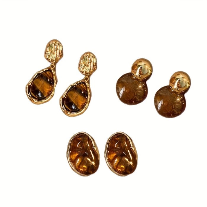 3 Pairs Vintage Brown Resin Inlaid Earrings Set for Daily Wear and Evening Parties