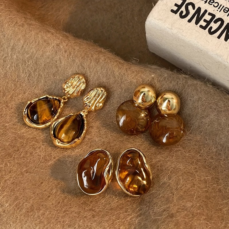 3 Pairs Vintage Brown Resin Inlaid Earrings Set for Daily Wear and Evening Parties