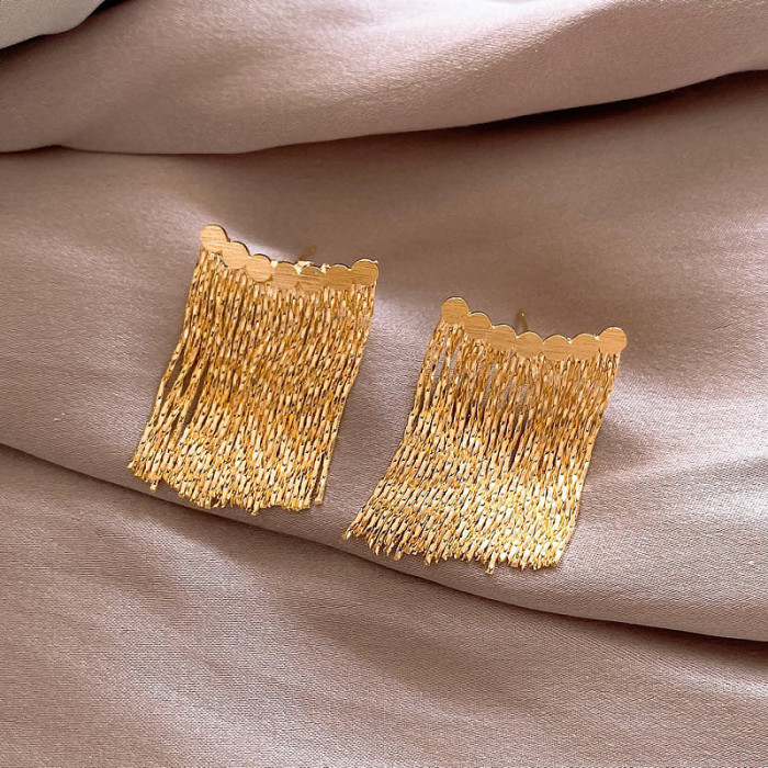 Minimalist Elegant Tassel Drop Earrings for Dating and Birthday Gatherings