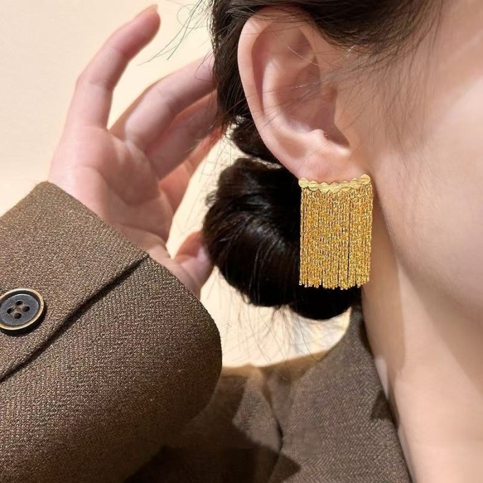 Minimalist Elegant Tassel Drop Earrings for Dating and Birthday Gatherings