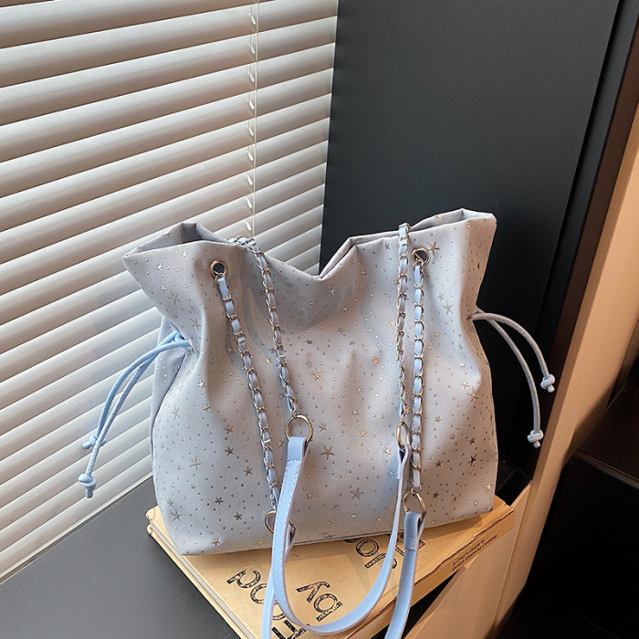 Versatile Large Capacity Women’s Tote Cosmetic Bag for Weekend Outings and Errands