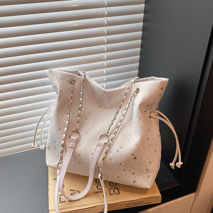 Versatile Large Capacity Women’s Tote Cosmetic Bag for Weekend Outings and Errands