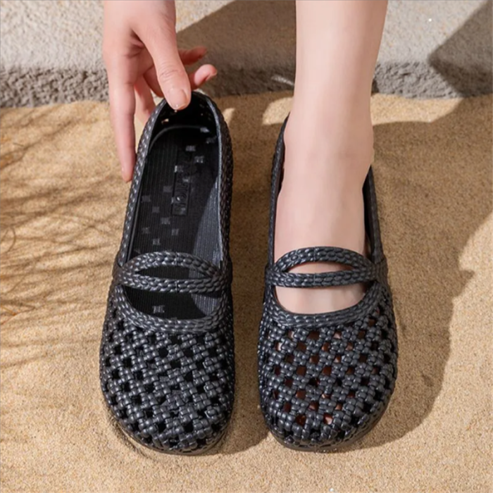 Hollow Out Soft Sole Cave Shoes For Outdoor Beach Summer Daily
