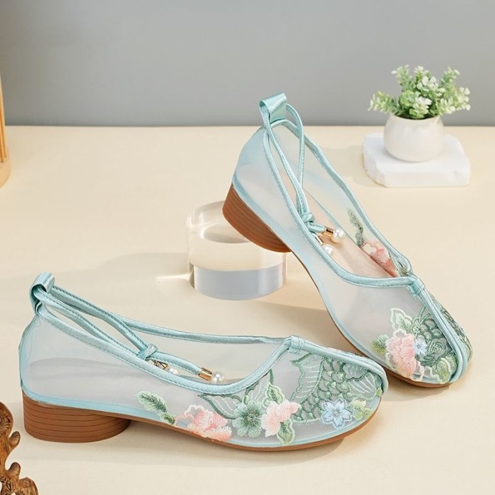 Embroidered Mesh Vintage Thick Heel Sandals Soft Non Slip Shoes