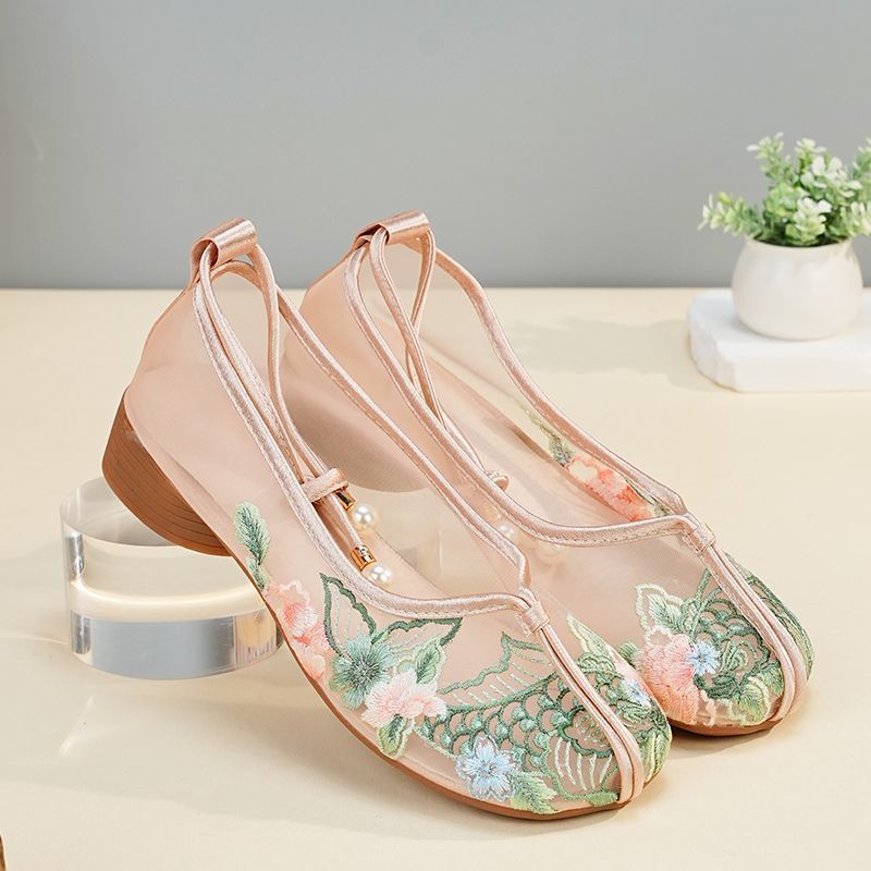 Embroidered Mesh Vintage Thick Heel Sandals Soft Non Slip Shoes