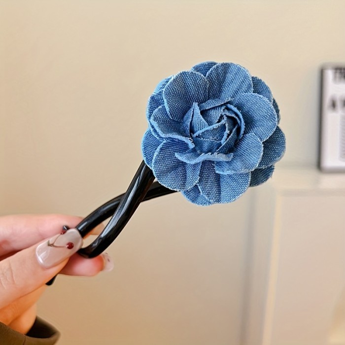 Blue Denim Floral Twist Barrette For Daily Strolls And Dating Occasions