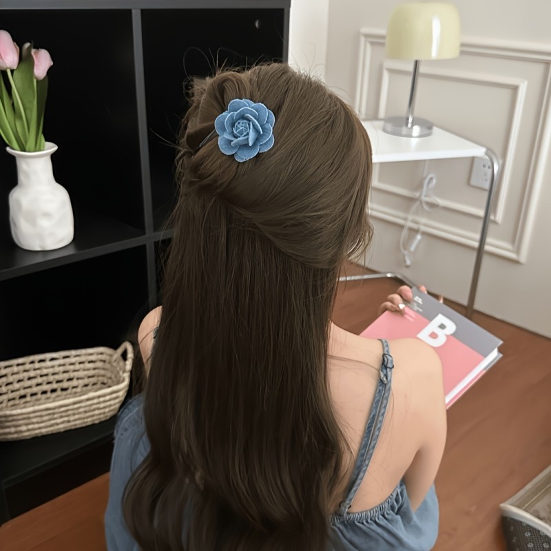 Blue Denim Floral Twist Barrette For Daily Strolls And Dating Occasions
