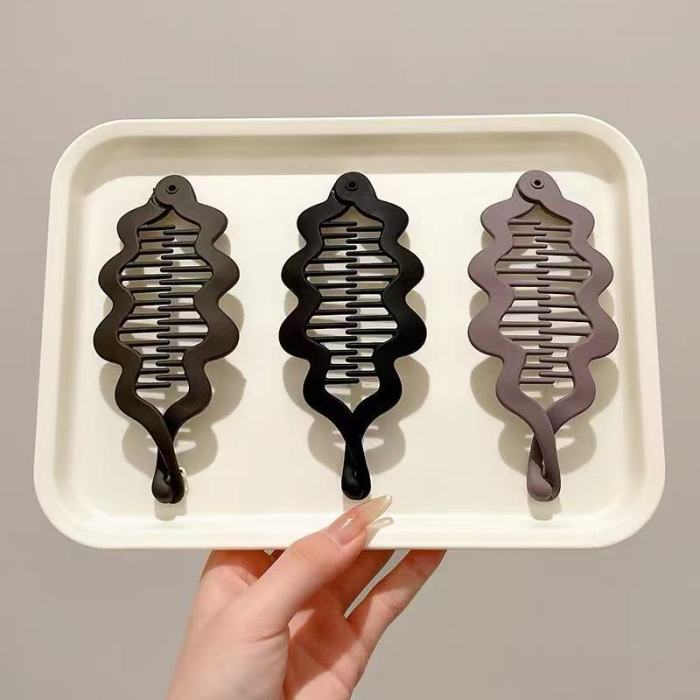 3-Pack Matte Solid Anti-Slip Banana Hair Clips For Thick Hair Daily Wear And Casual Gatherings