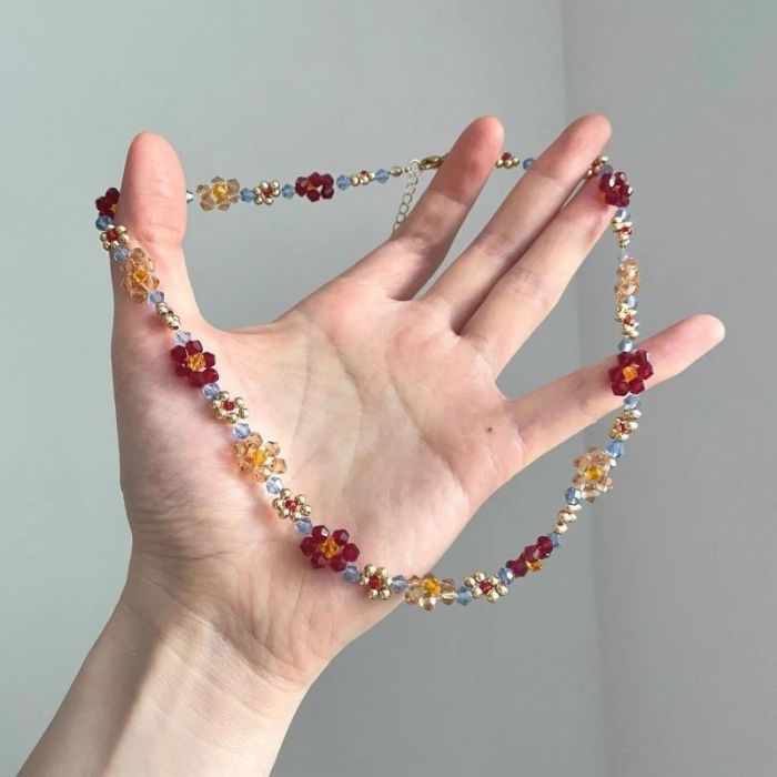 Retro Court Style Seed Bead Woven Lace Clavicle Chain For Banquets And Daily Elegant Styling