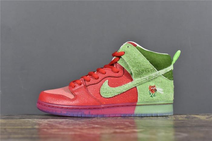 Nike SB Dunk High Strawberry Cough