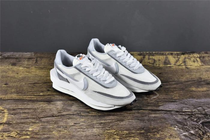 Nike LD Waffle sacai Summit White