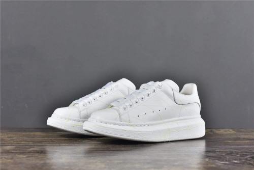 Alexander McQUEEN Oversized Sneaker White Smooth Calf Leather White Leather Heel (Glow)