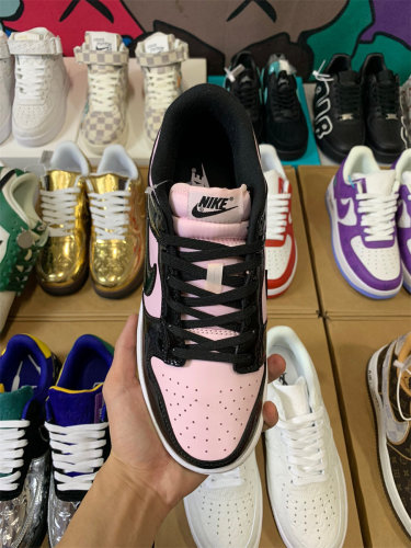 Nike Dunk Low Medium White Patent Black Pink