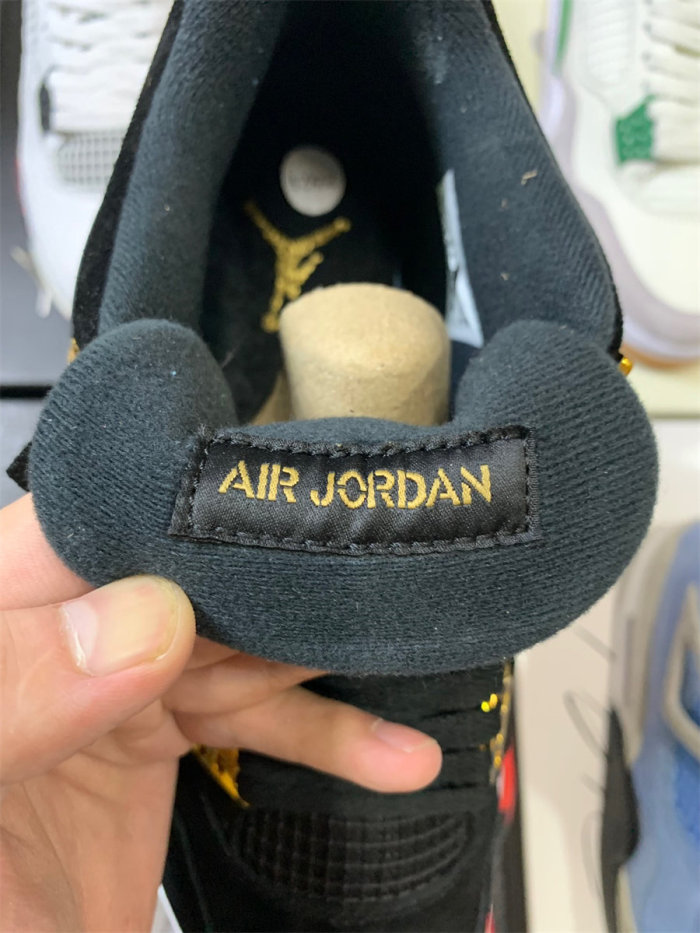 Air Jordan 4 Retro Royalty Black