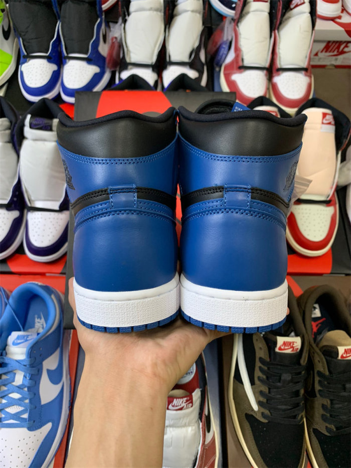 Jordan 1 Retro Royal 2017