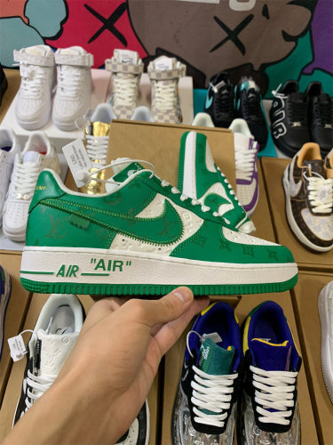 Nike Air Force 1 Monogram Green Low
