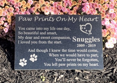 paw-prints-on-my-heart-granite-memorial