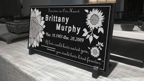 in-loving-memory-of-custom-name-memorial-personalized-grave-stone-marker-granite-plaque---sunflower