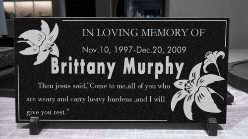 in-loving-memory-of-custom-name-memorial-personalized-grave-stone-marker-granite-plaque---lily