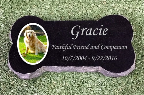 granite-bone-memorial-with-color-tile