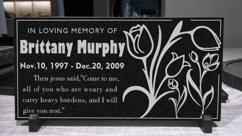 in-loving-memory-of-custom-name-memorial-personalized-grave-stone-marker-granite-plaque---tulip