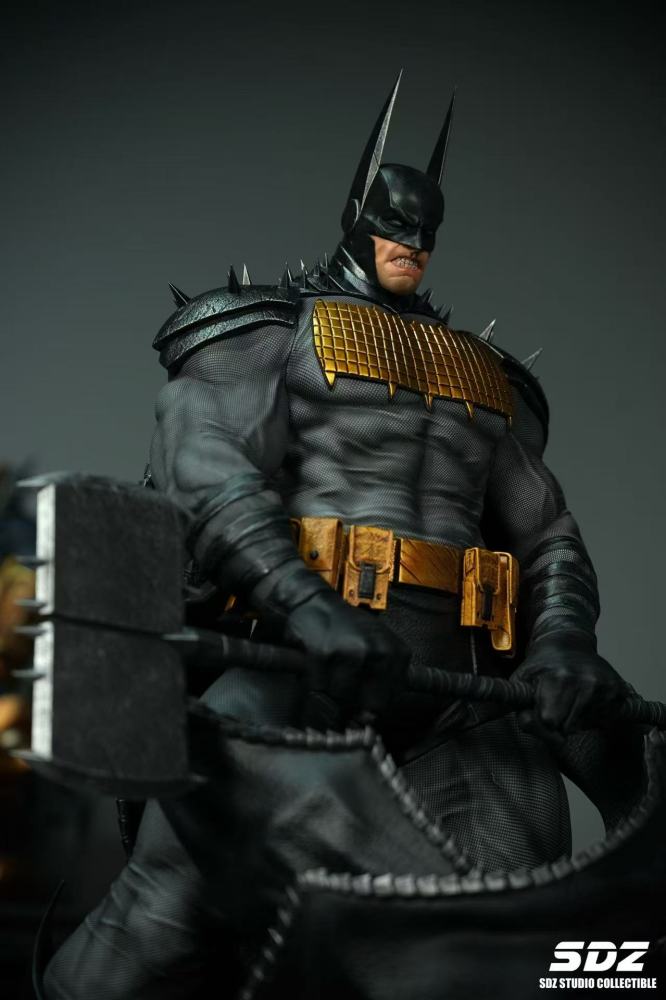 PRE-ORDER SDZ STUDIO ABSOLUTE BATMAN 1/4 SIZE Full statue Polystone