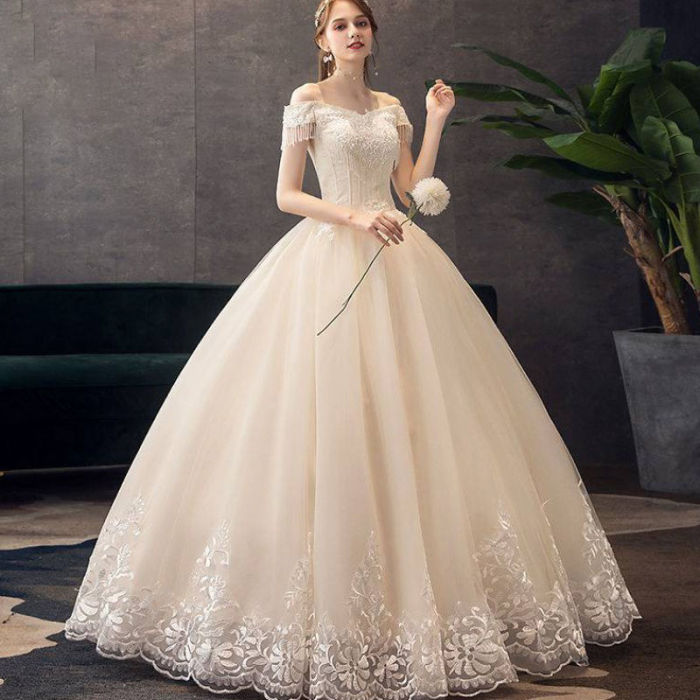 The main wedding dress new temperament sen fairy fantasy princess bride French light gauze simple atmosphere thin women
