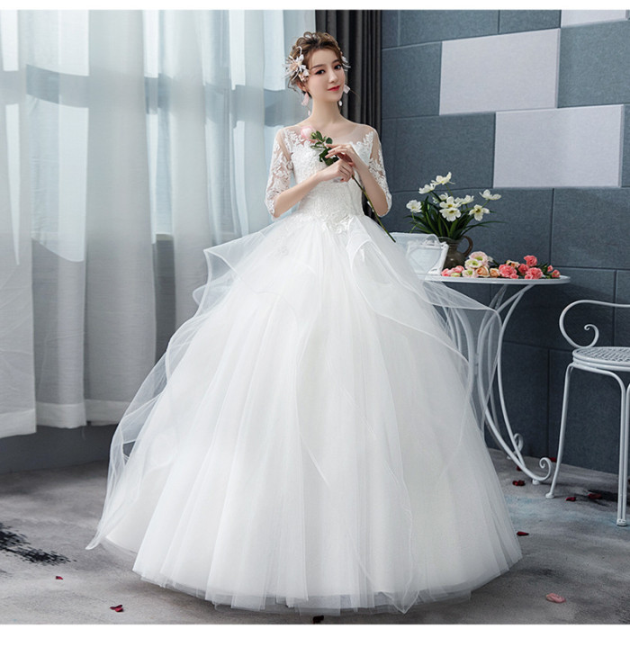 Wedding dress new show thin peng skirt neat simple marriage Korean princess star Hepburn son department go out yarn