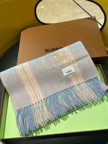 バーバリーマフラーコピー 定番人気2022新品 BURBERRY 男女兼用 ウール スカーフ