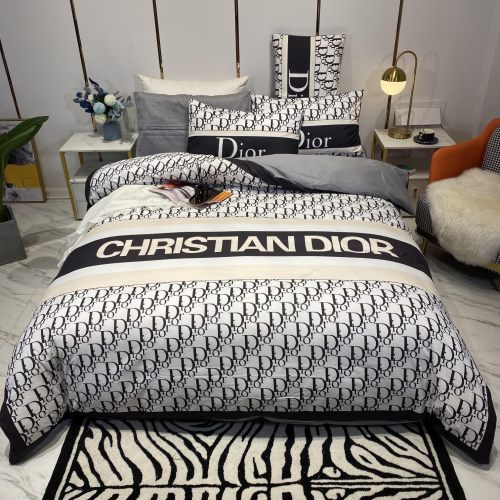 ディオール寝具カバーコピー 定番人気2021新品 Dior 寝具カバー綿１０ ０％ 4点セット