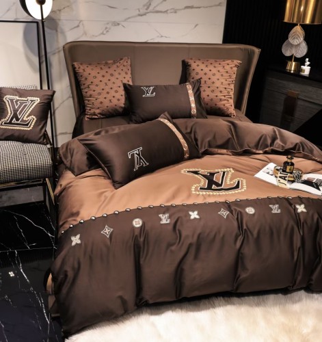 ルイヴィトン寝具カバーコピー 定番人気2022新品 Louis Vuitton 寝具カバー綿１０ ０％ 4点セット