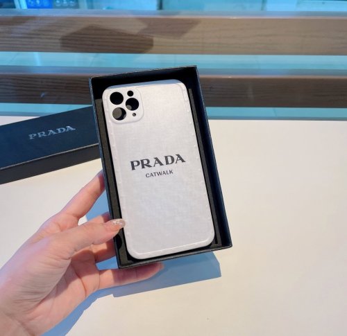 プラダiPhone ケース 全機種 販売 大人気2021新品