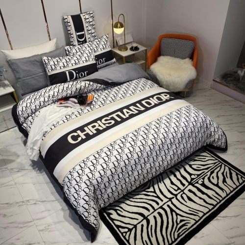 ディオール寝具カバーコピー 定番人気2021新品 Dior 寝具カバー綿１０ ０％ 4点セット