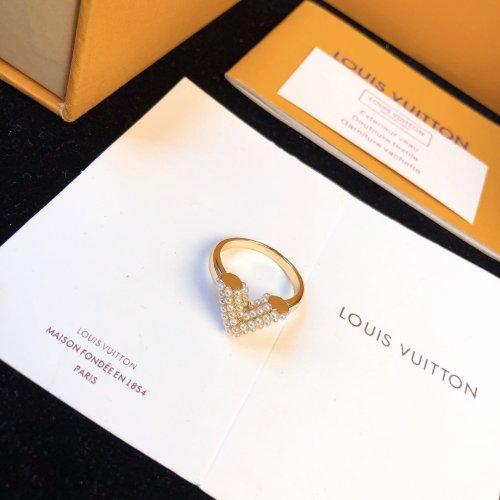 ルイヴィトン指輪コピー 定番人気2021新品 Louis Vuitton レディース 指輪