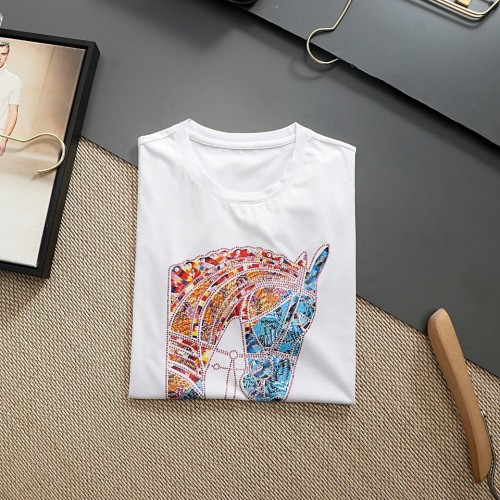 エルメス服コピー 定番人気2022新品 HERMES メンズ 半袖Tシャツ 2色