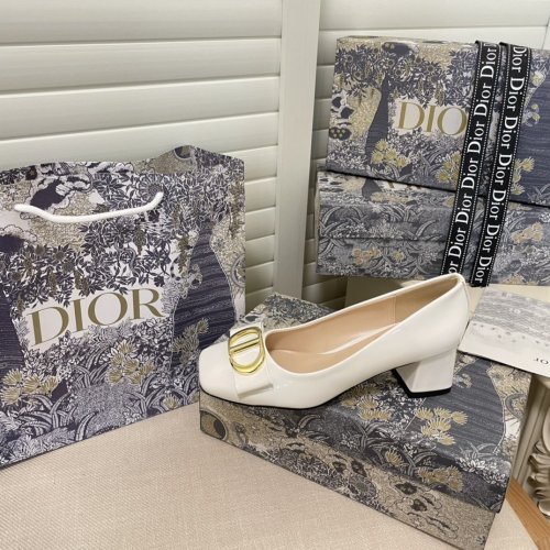 ディオール靴コピー 定番人気2022新品 Dior レディース パンプス