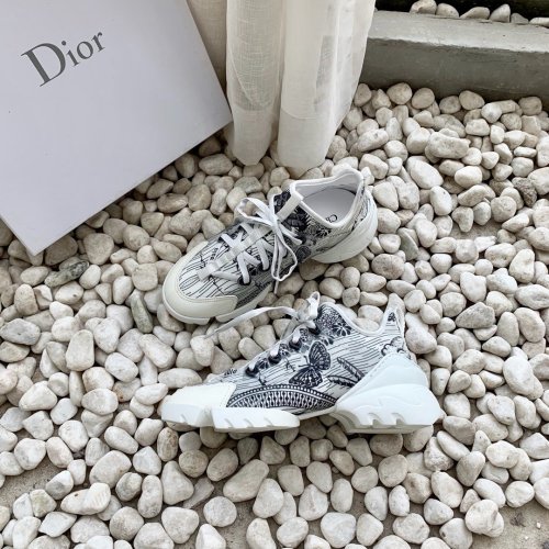 ディオール靴コピー 定番人気2022新品 Dior レディース スニーカー
