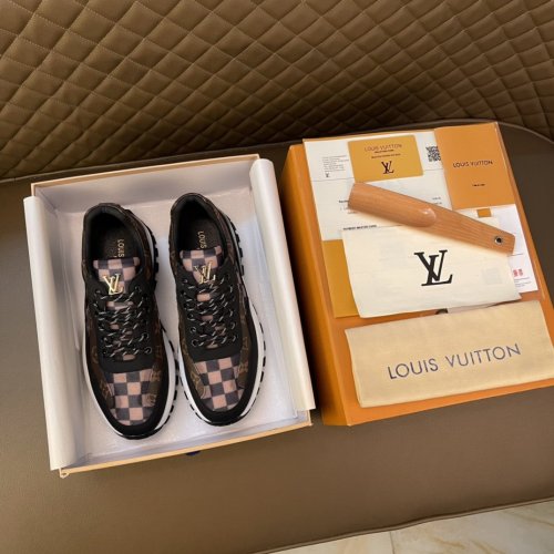 ルイヴィトン靴コピー 2022新品注目度NO.1 Louis Vuitton メンズ スニーカー